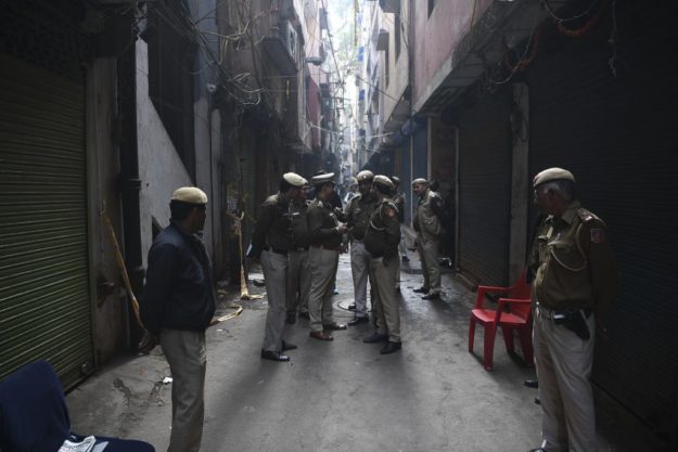 000_1MW9WB-1024×683